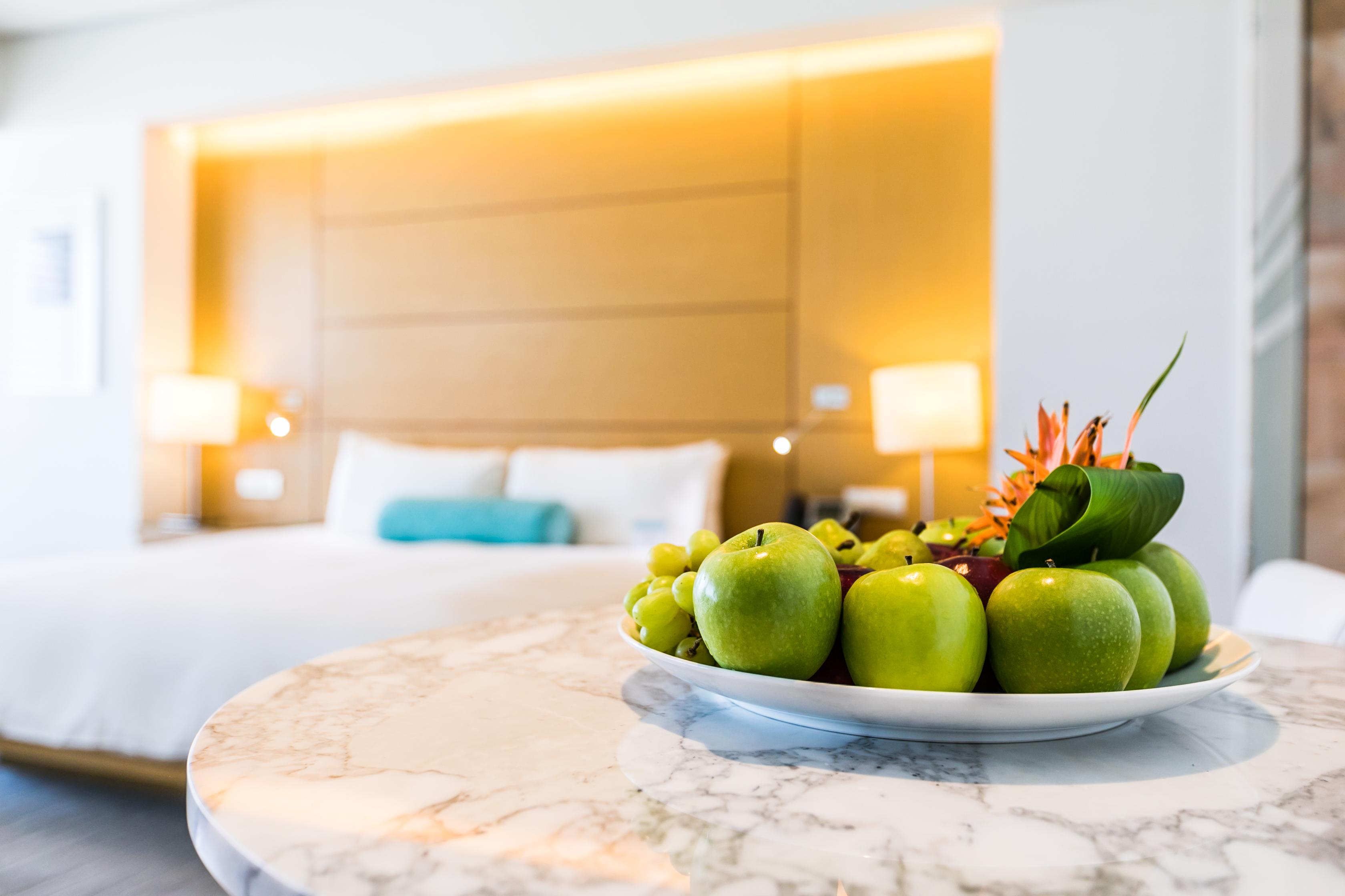 فندق بلاسيو موندو إمبريال أكابولكو المظهر الخارجي الصورة A fruit bowl in a hotel room